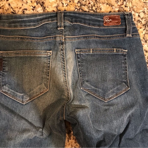 ▪️Paige Roxie Crop Jeans - Picture 13 of 15